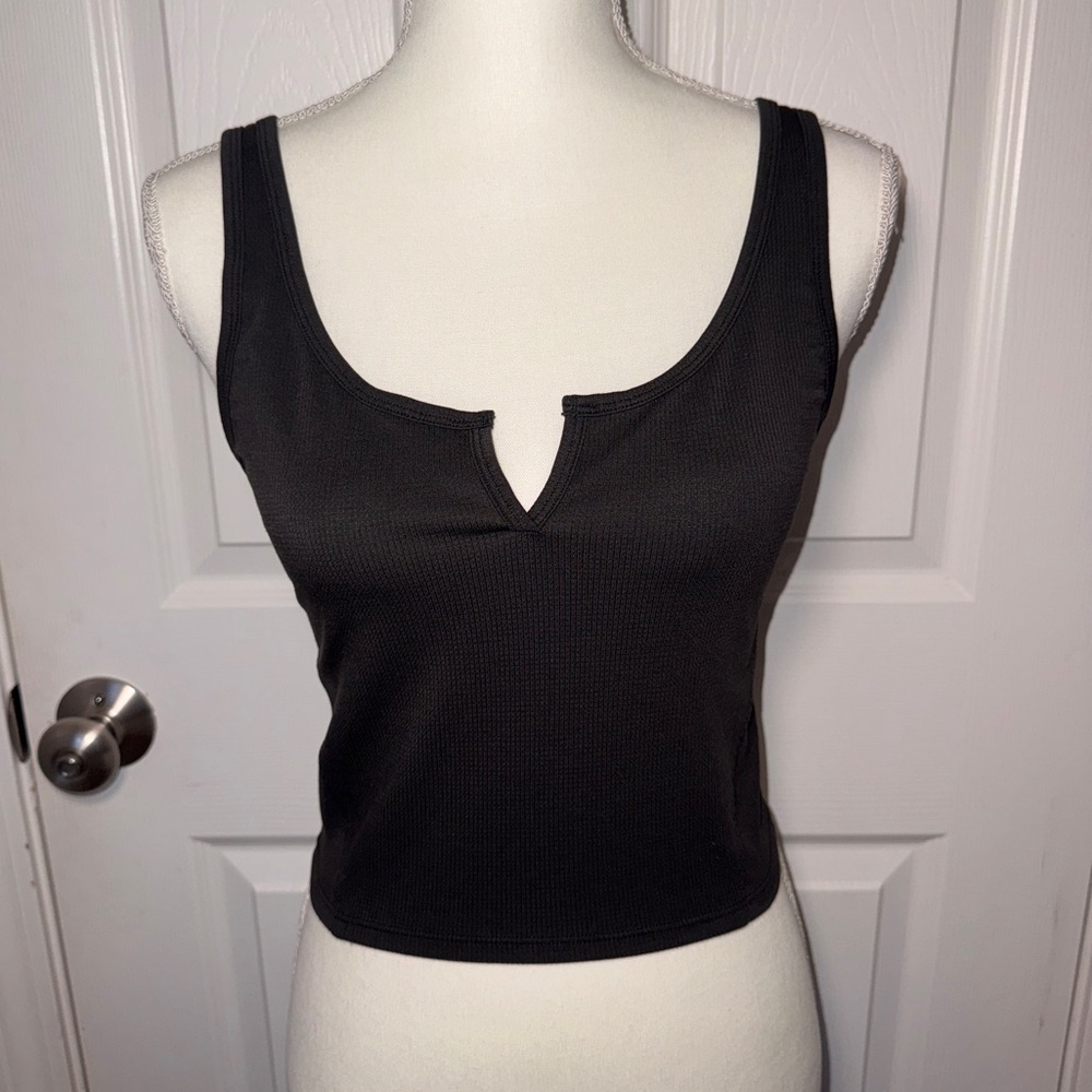 Lululemon Black Cropped Henley Tank